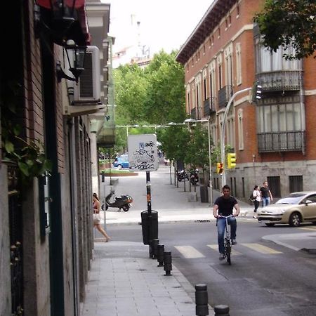 Hostal Miguel Angel マドリード エクステリア 写真